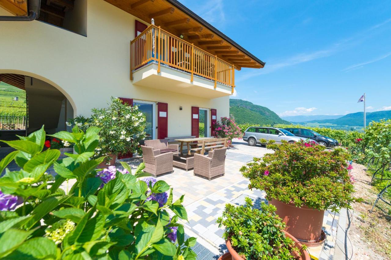 St. Urbanhof Apartment Termeno Bagian luar foto
