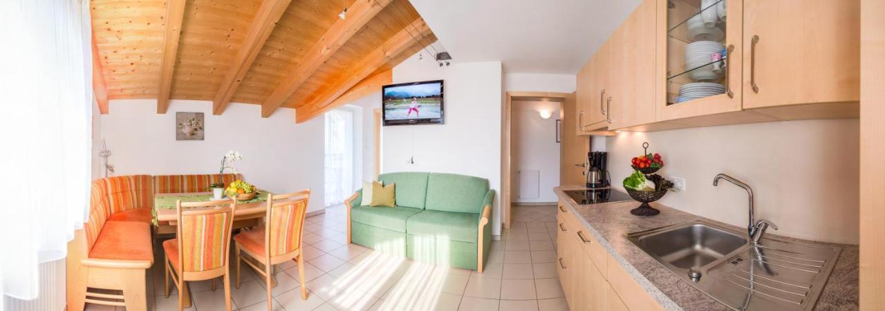 St. Urbanhof Apartment Termeno Bagian luar foto